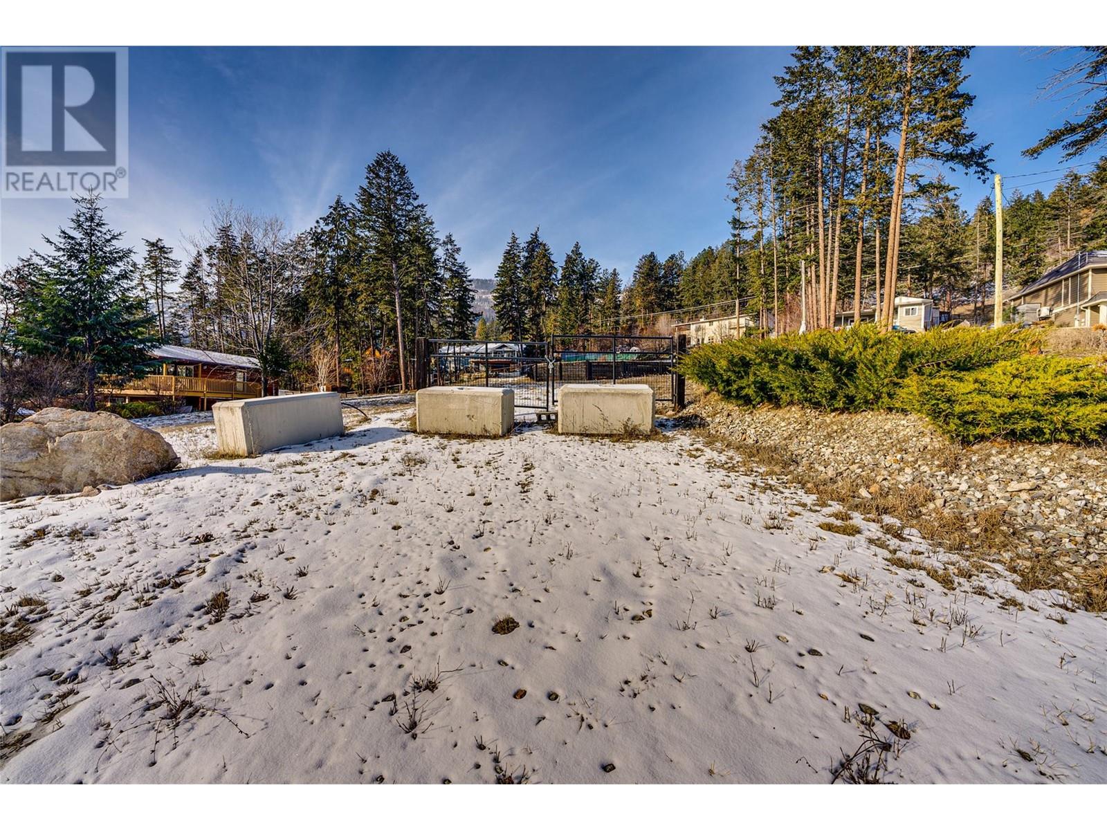 9534 Hodges Road Property Photo 15
