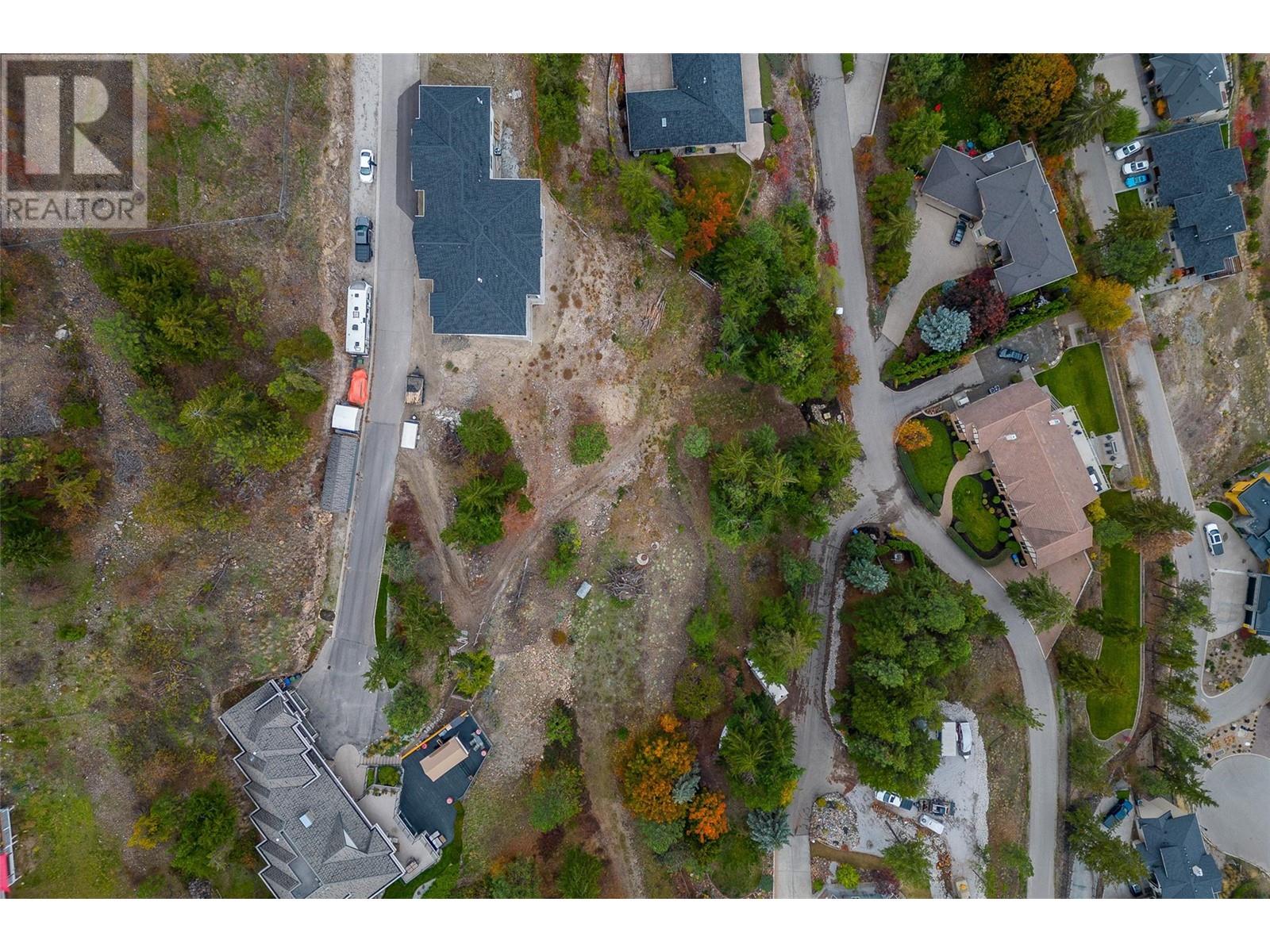 898 Lloyd Jones Drive Property Photo 15