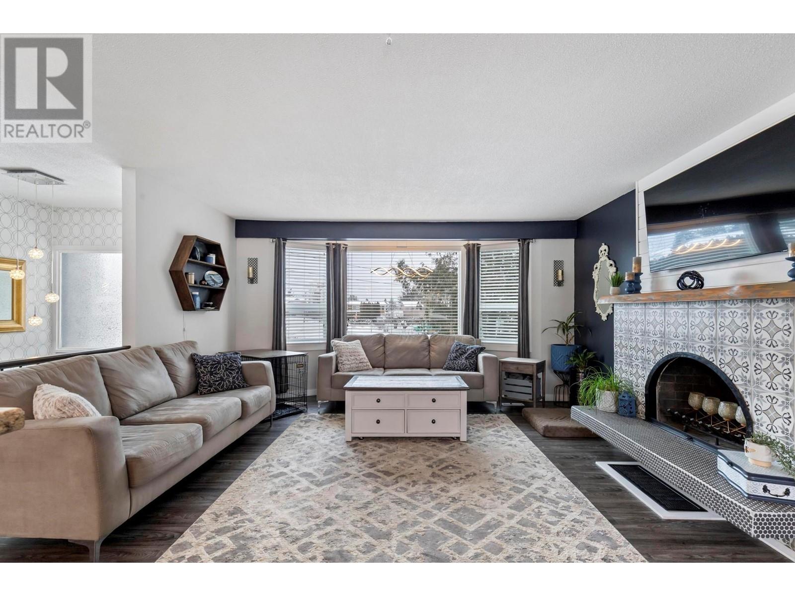 3548 Macdonnel Road Property Photo 21