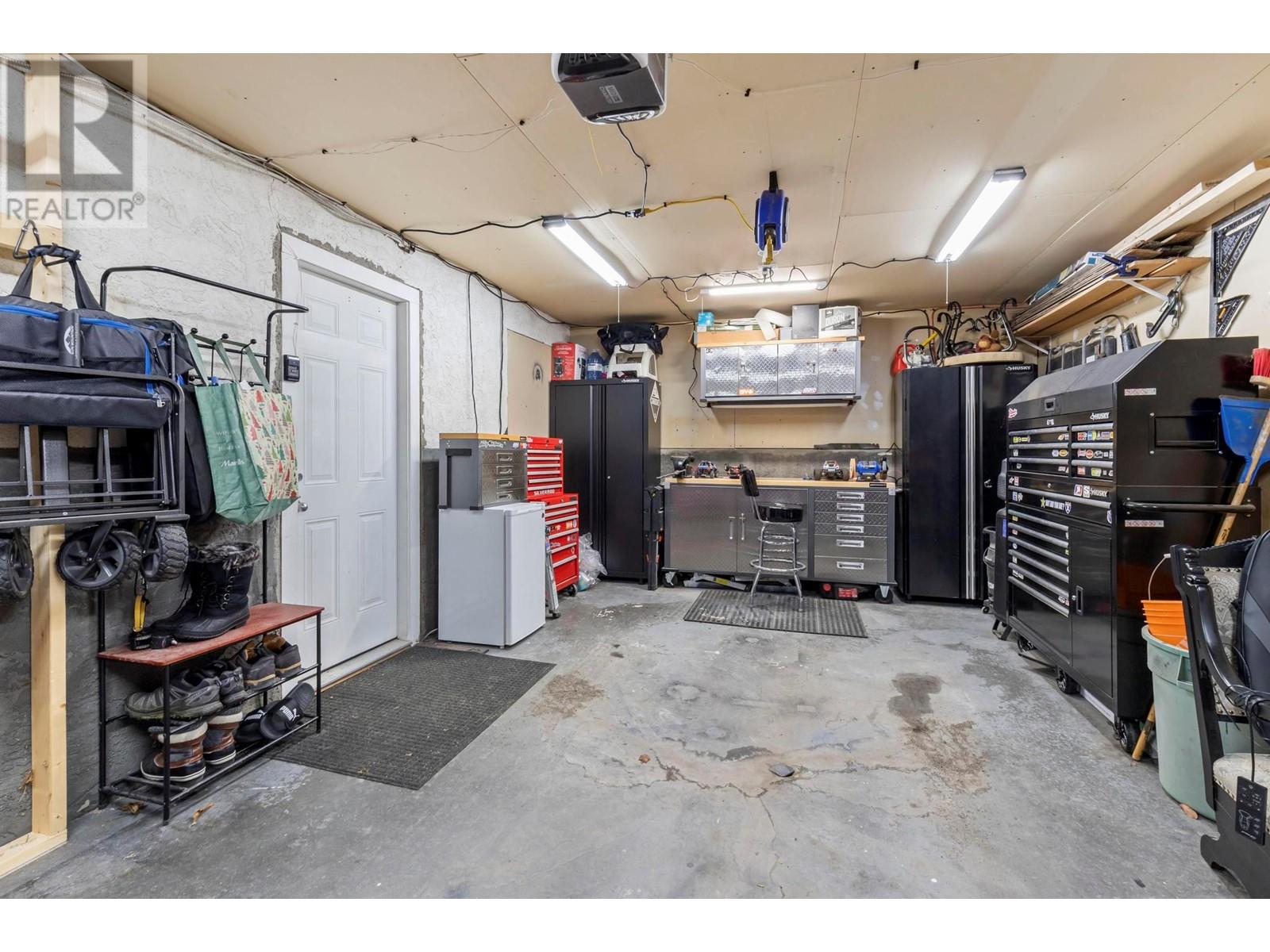 3548 Macdonnel Road Property Photo 42