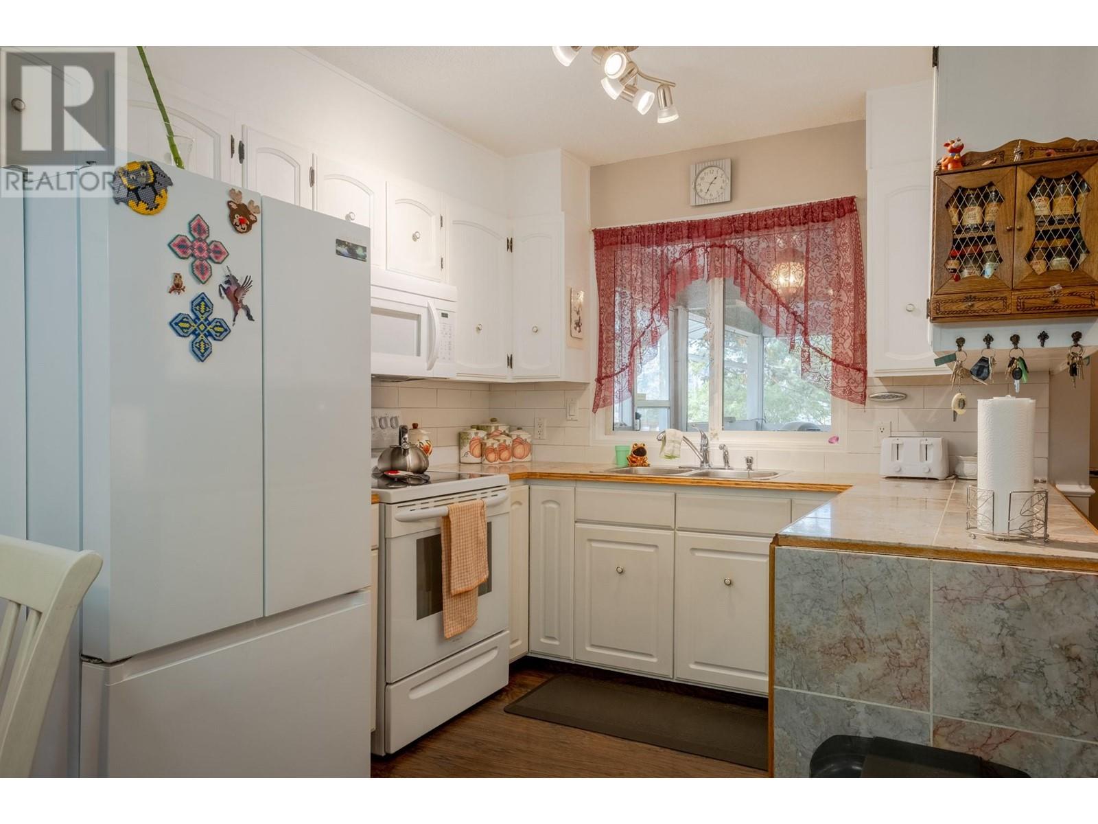 1801 Mission Road Property Photo 4