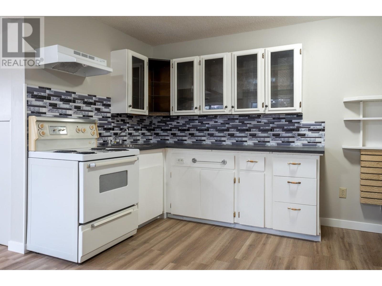 1801 Mission Road Property Photo 42