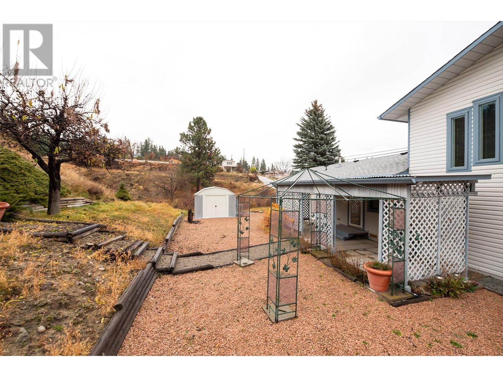 6040 Ellison Avenue Property Photo 14