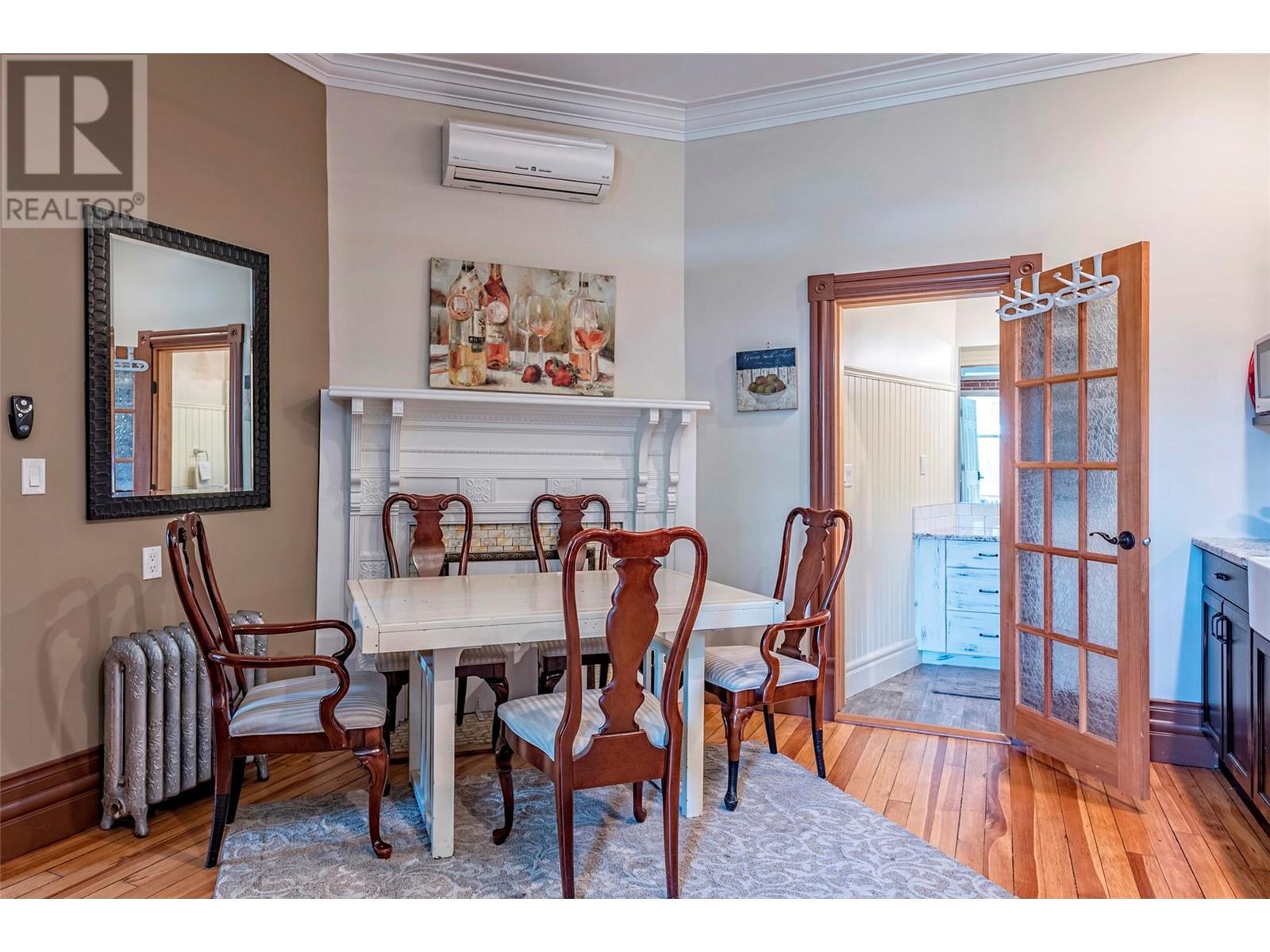 3403 27 Street Property Photo 6