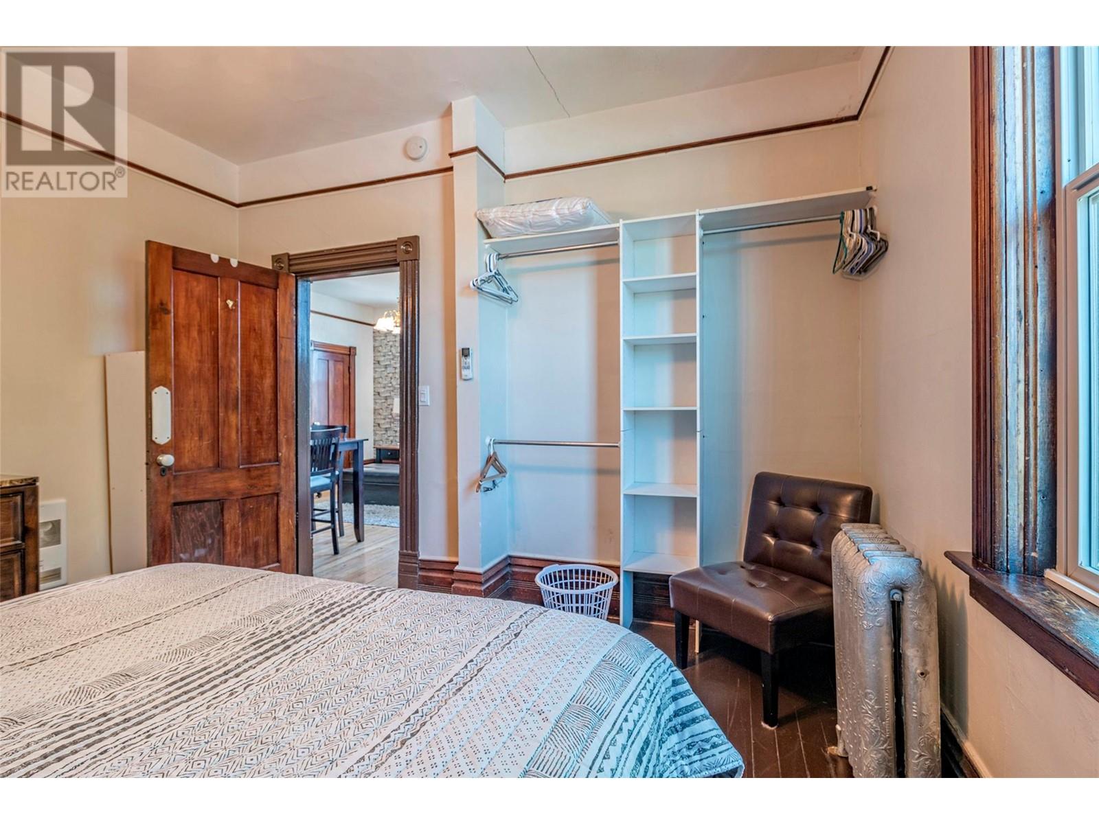 3403 27 Street Property Photo 41