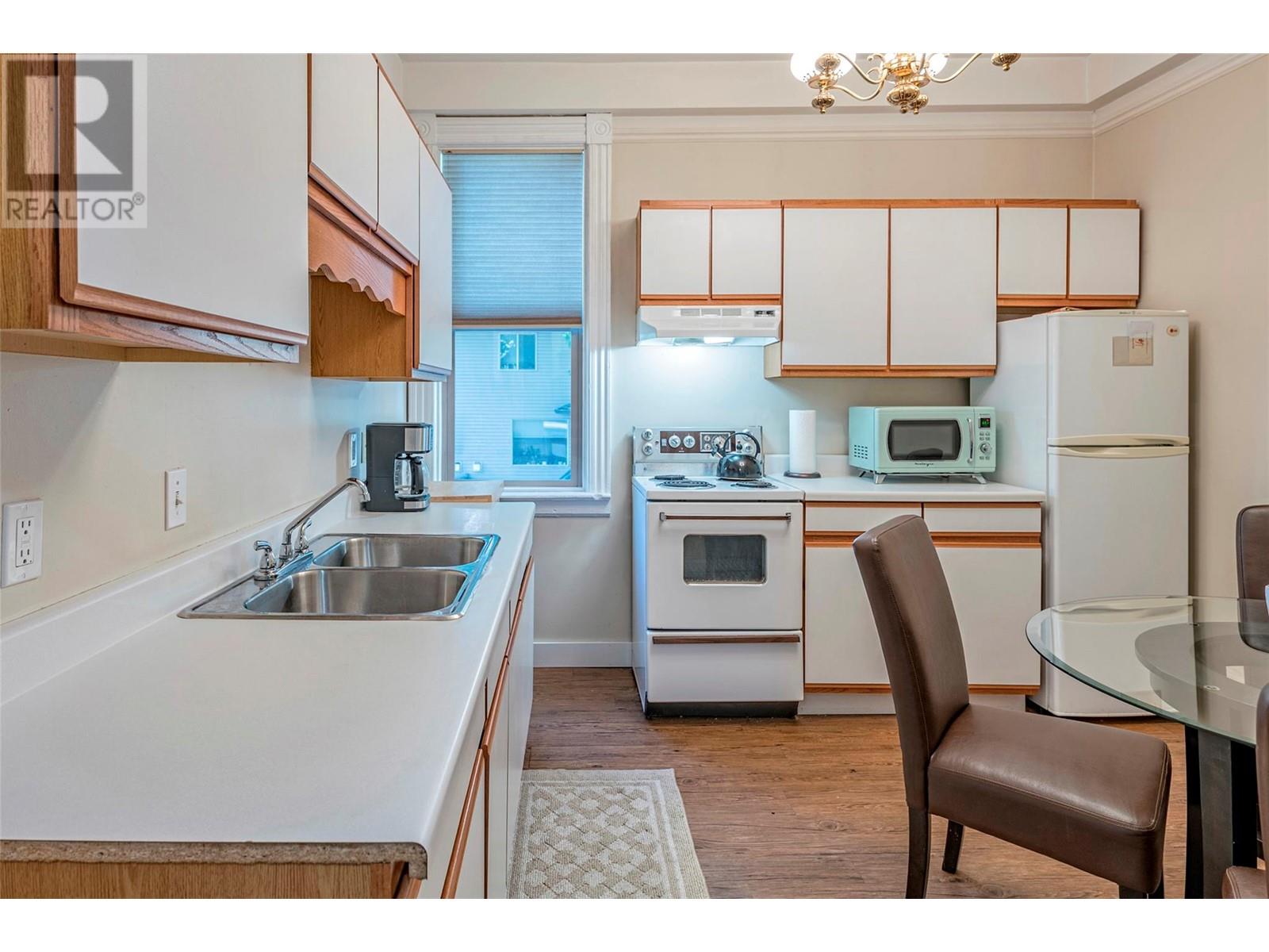 3403 27 Street Property Photo 45