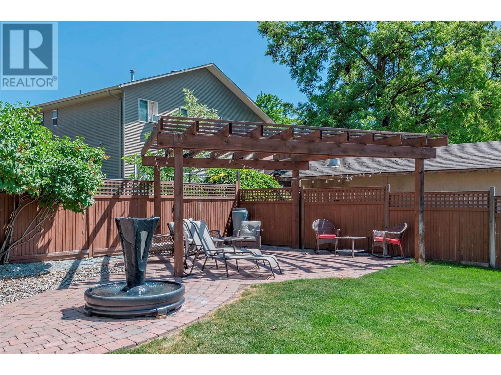 3403 27 Street Property Photo 63