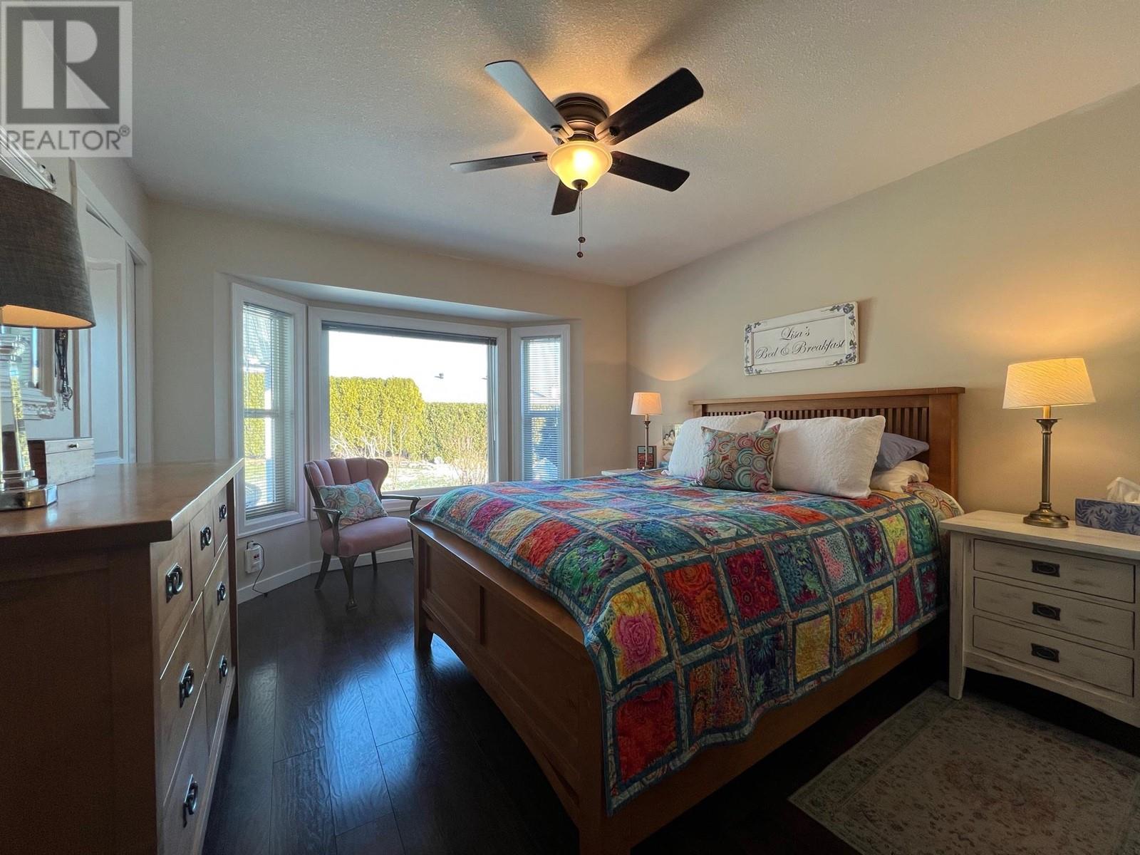 814 8 Avenue Property Photo 11