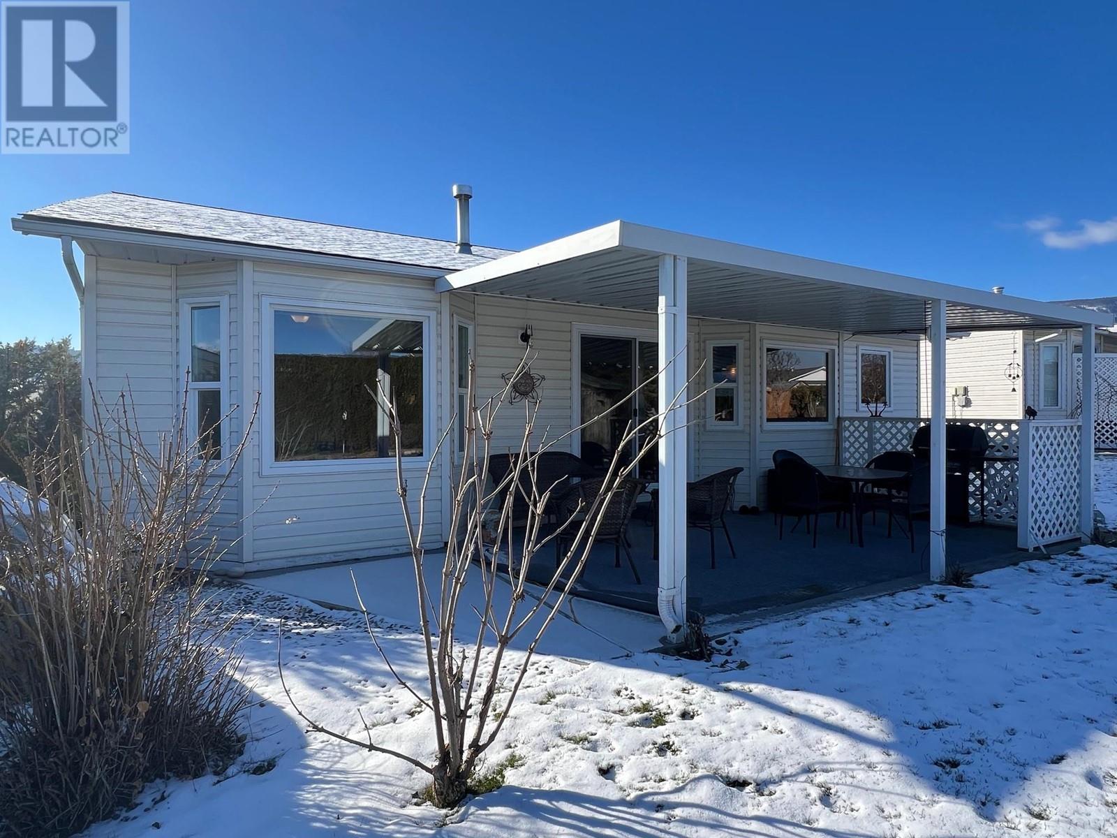 814 8 Avenue Property Photo 27