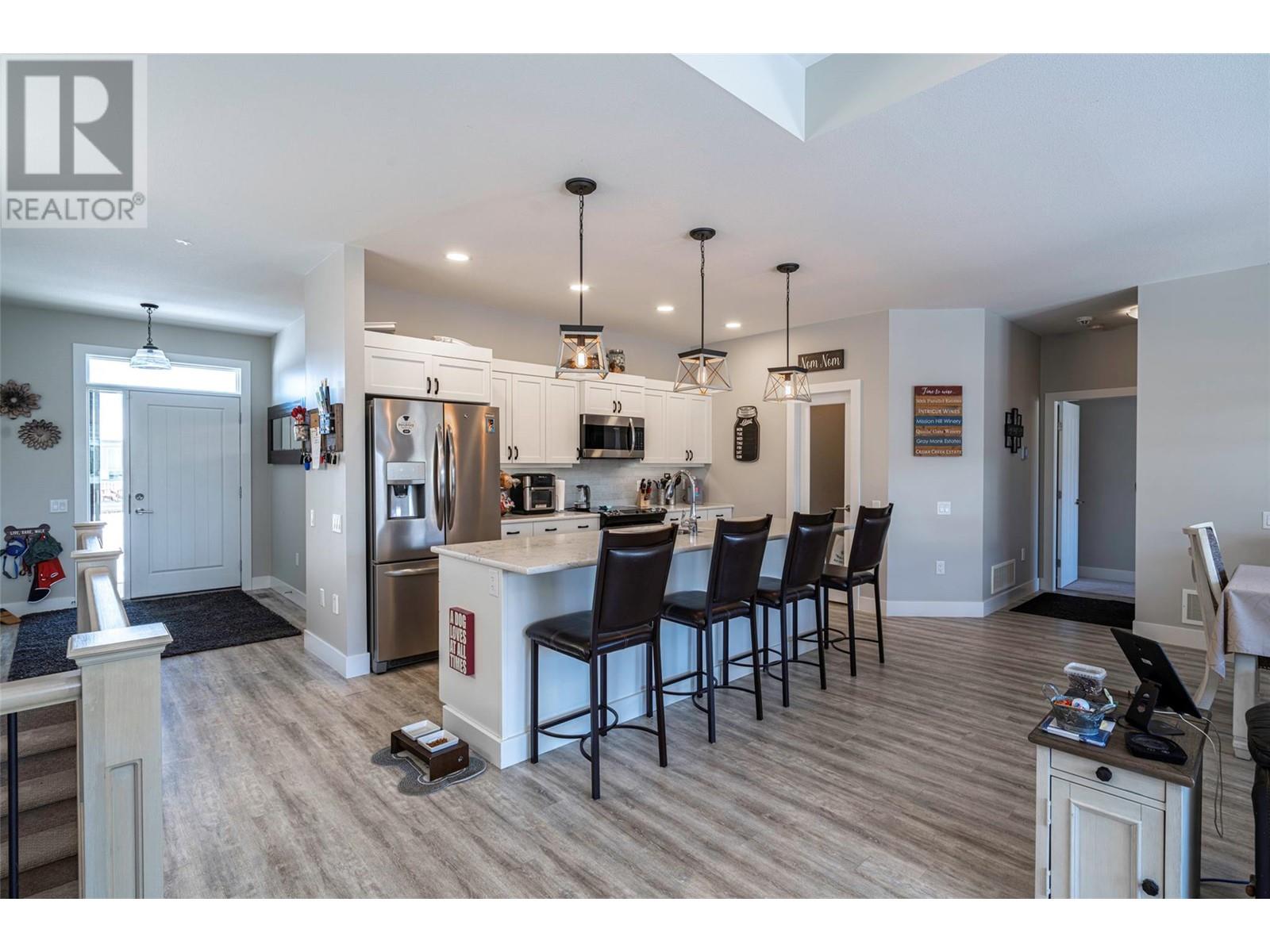 2257 Rahn Street Property Photo 10