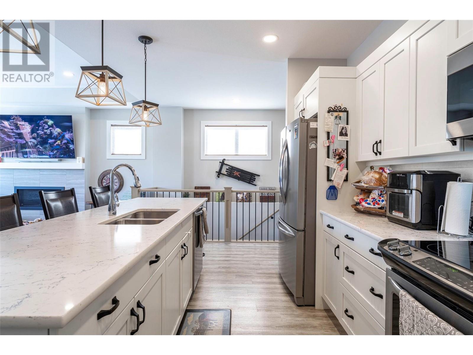 2257 Rahn Street Property Photo 14