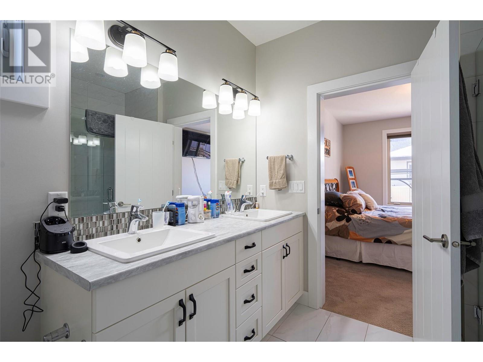 2257 Rahn Street Property Photo 47