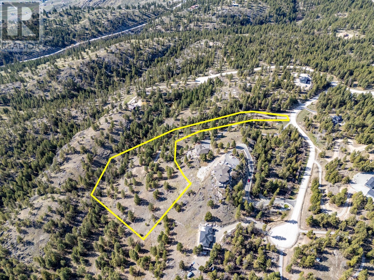 222 Grizzly Place Property Photo 4
