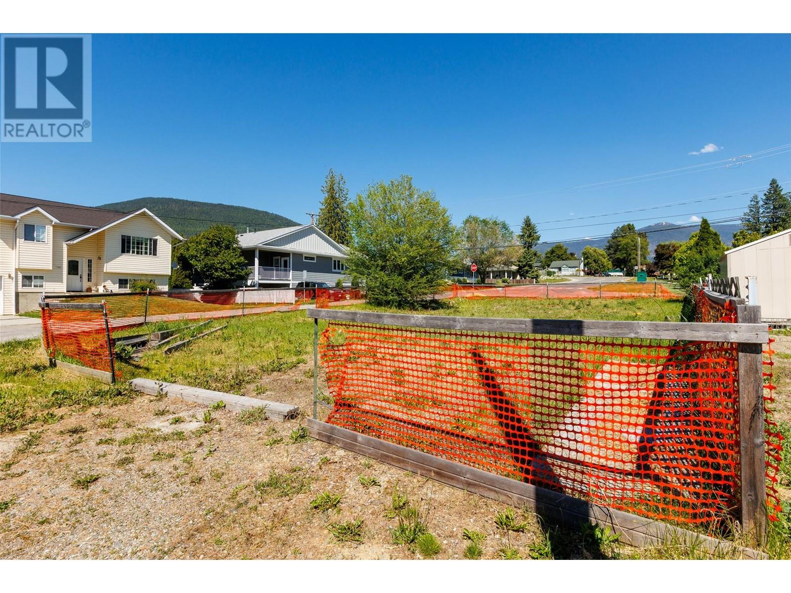 520 8th Avenue S Property Photo 8