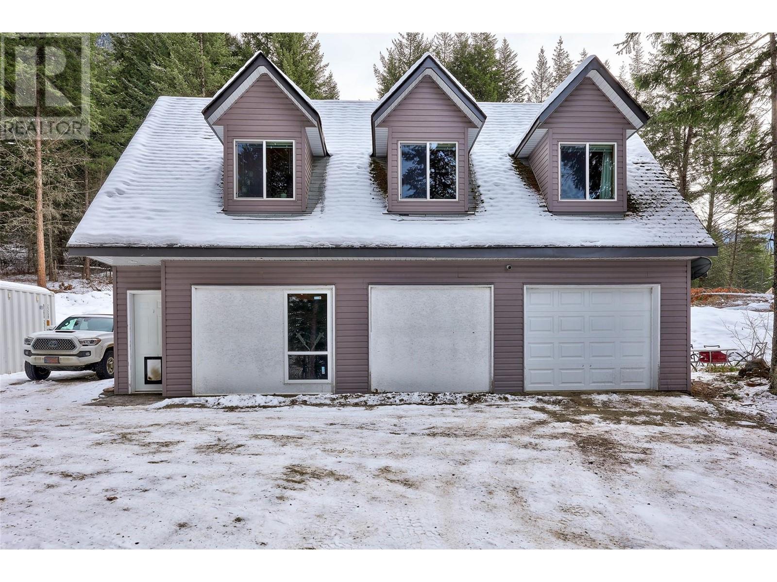 3744 Glengrove Road Property Photo