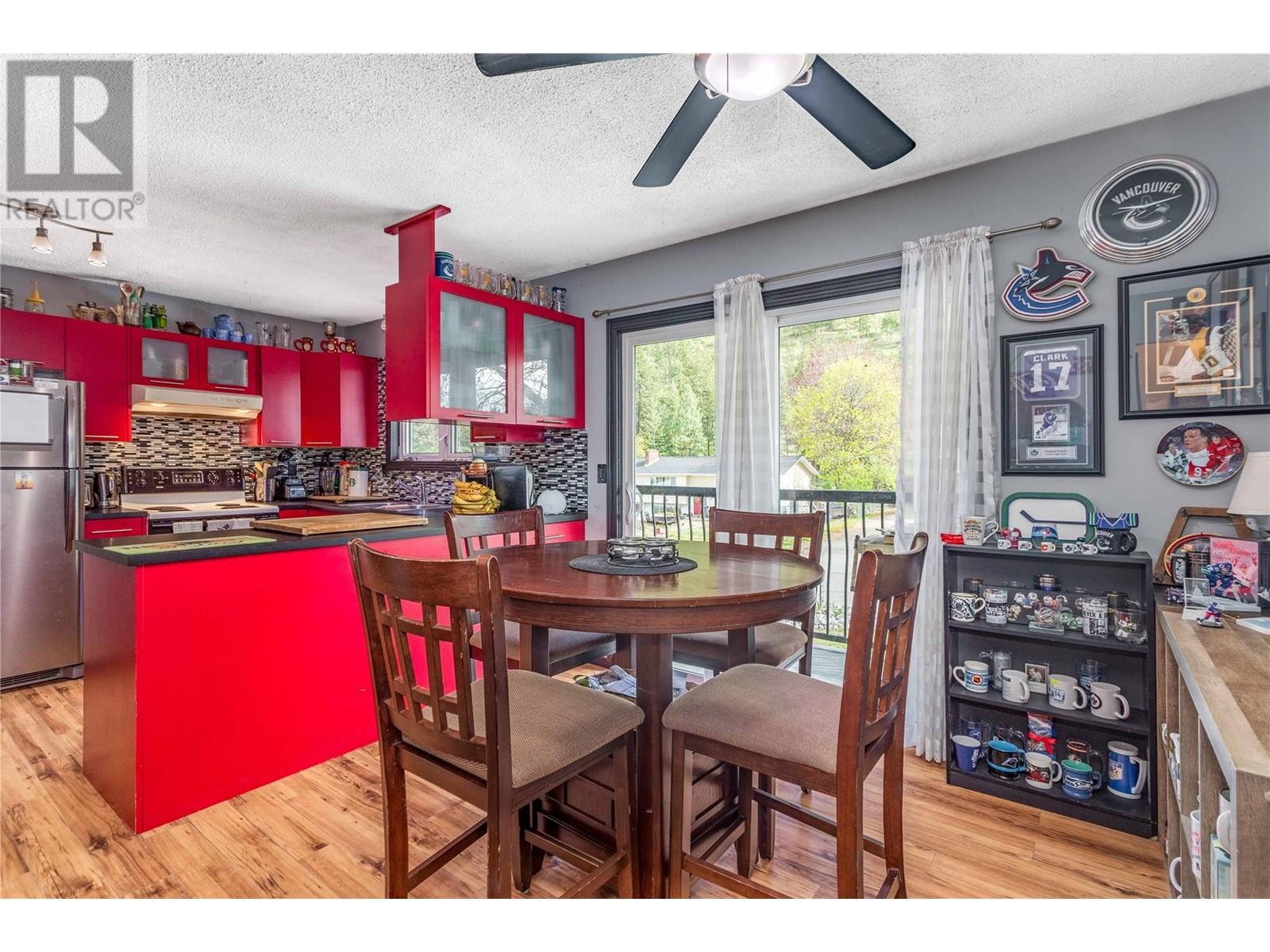 1560 Ponderosa Road Property Photo 10