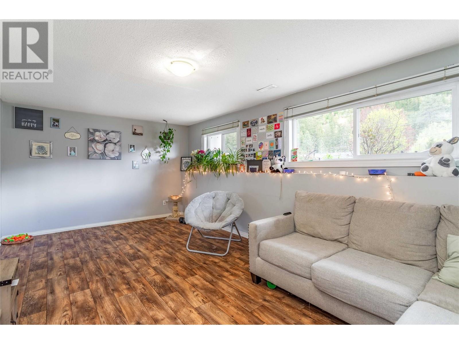 1560 Ponderosa Road Property Photo 31