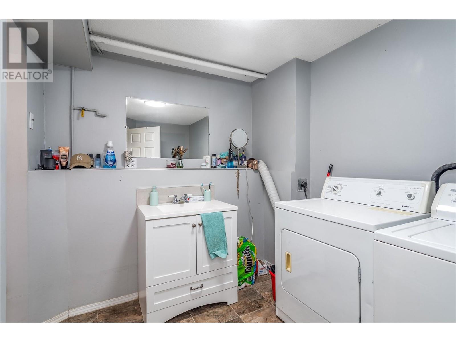 1560 Ponderosa Road Property Photo 41