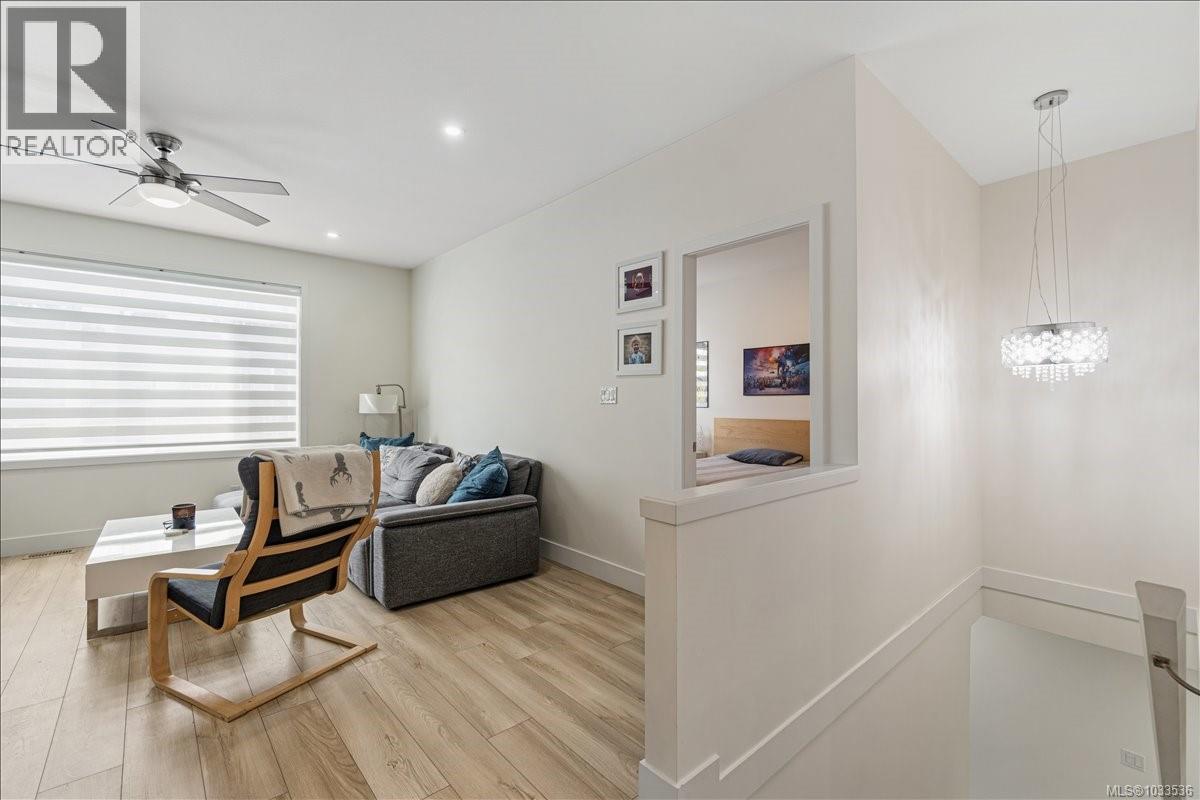 370 Avaani Way Property Photo 12