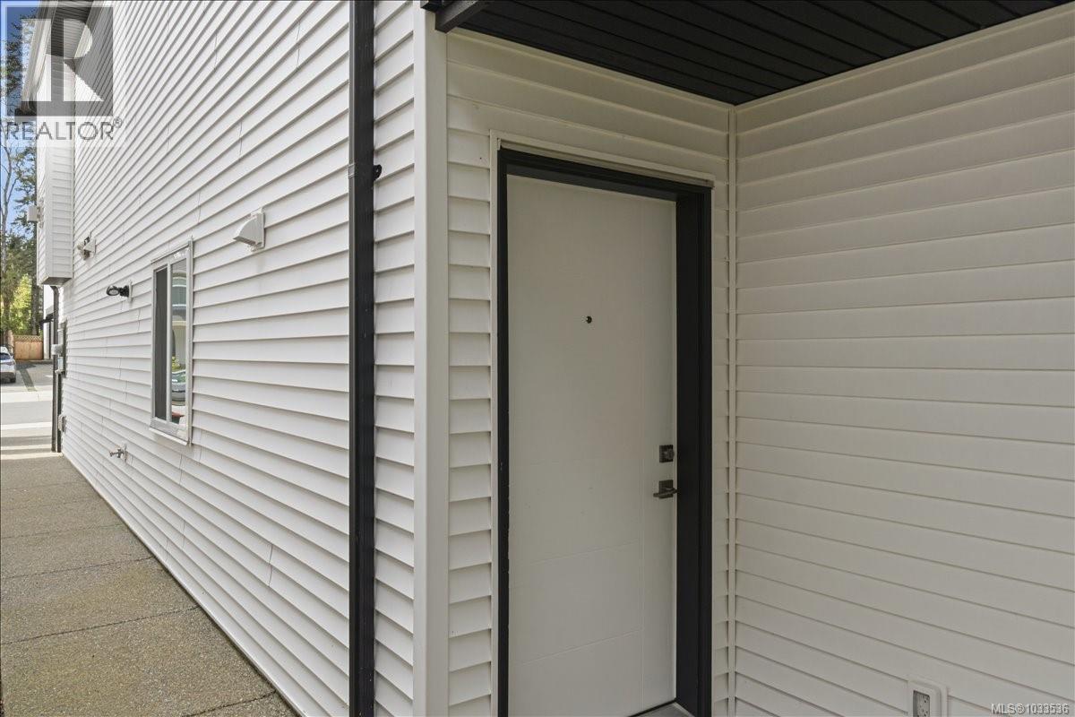 370 Avaani Way Property Photo 26
