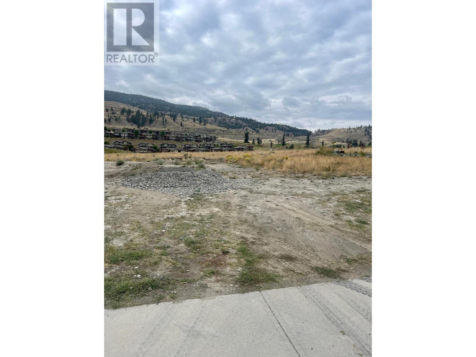 212 Holloway Drive Property Photo 2