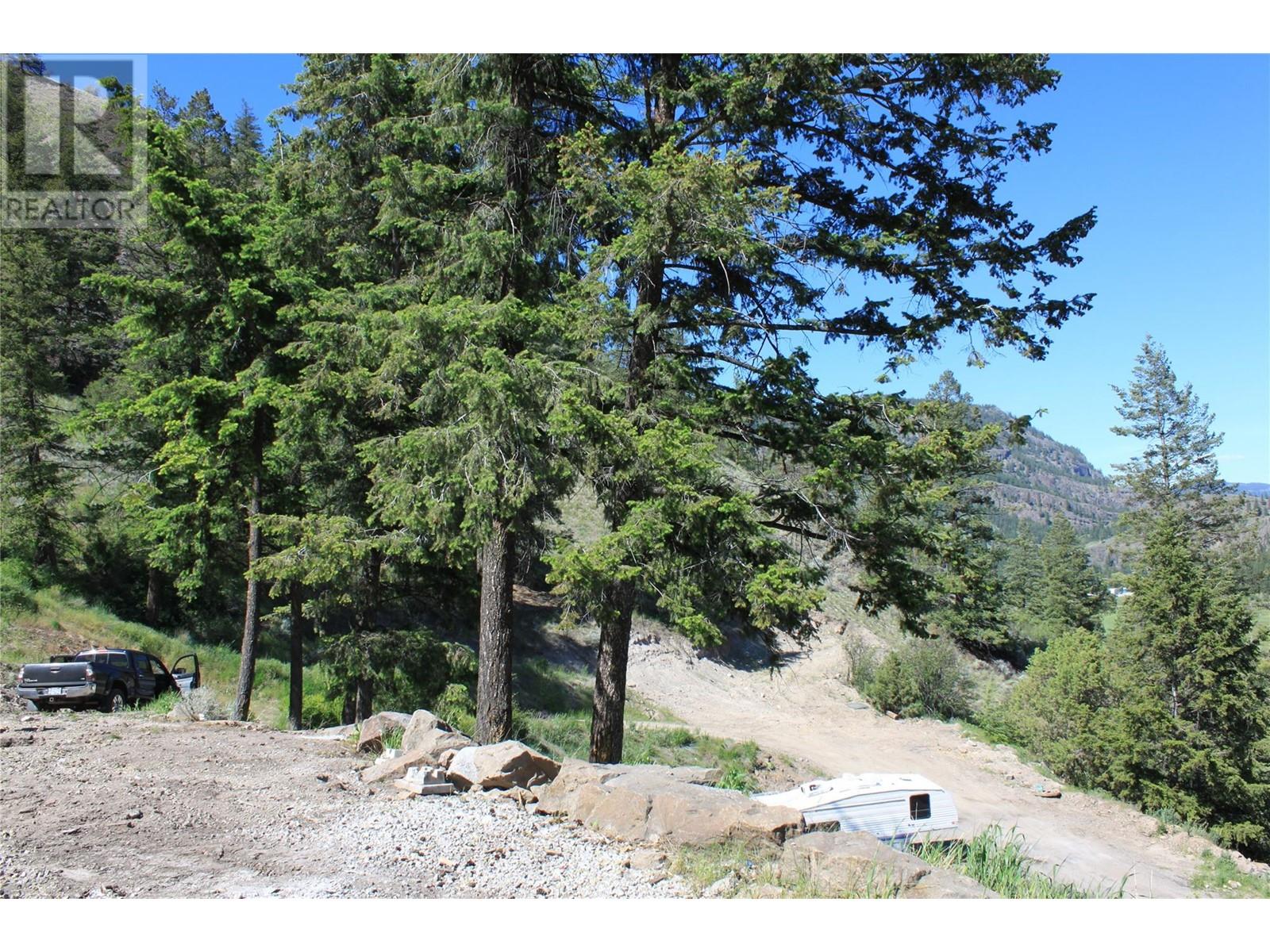 102 Twin Lakes Road Property Photo 3