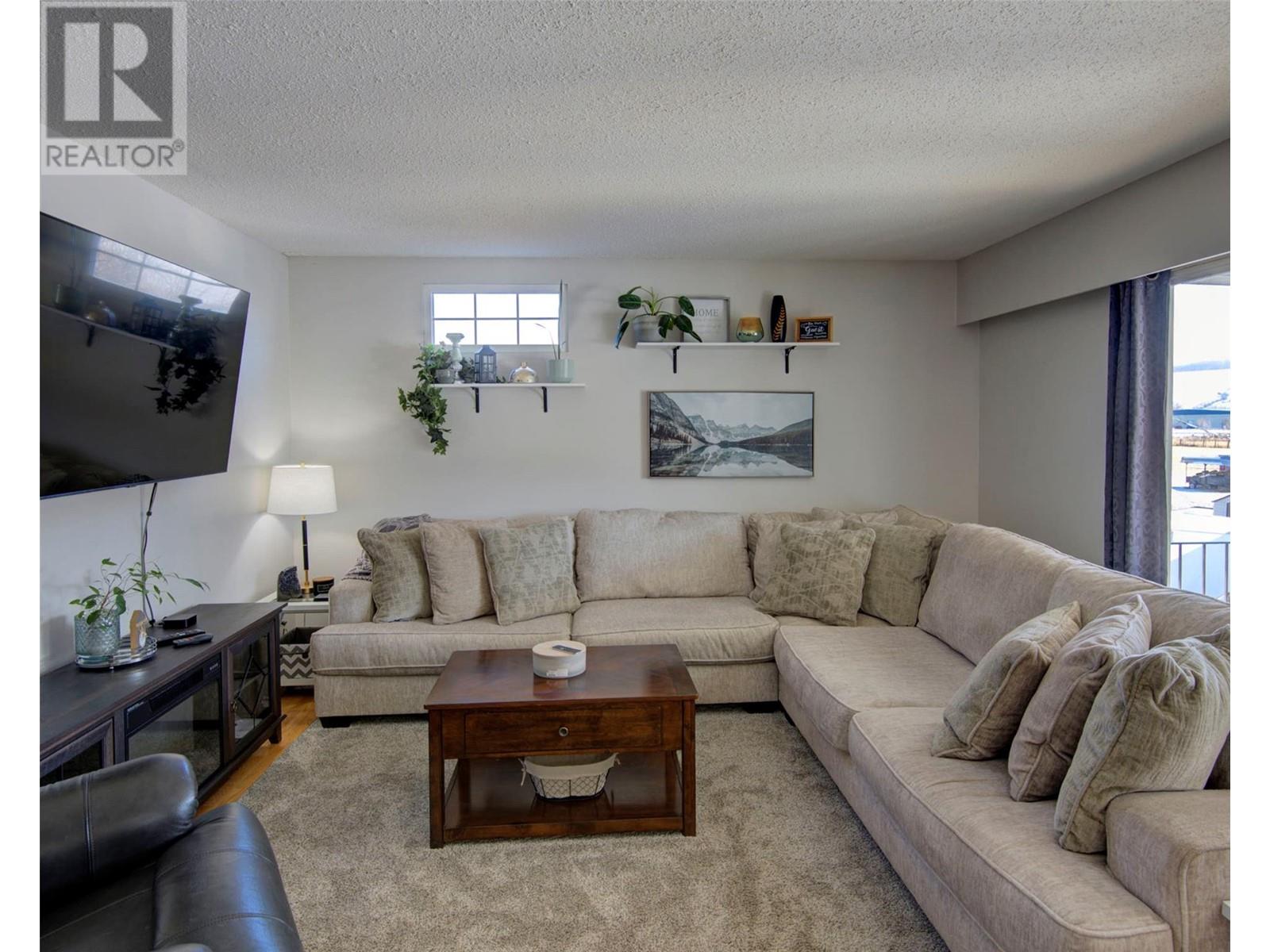 6576 Scott Road Property Photo 8