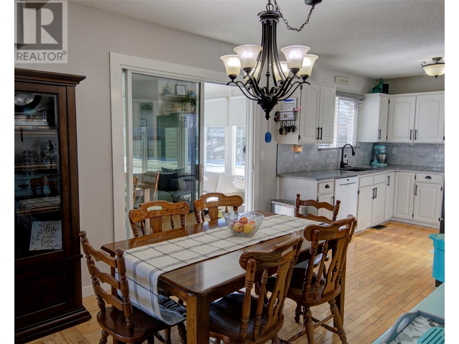 6576 Scott Road Property Photo 11