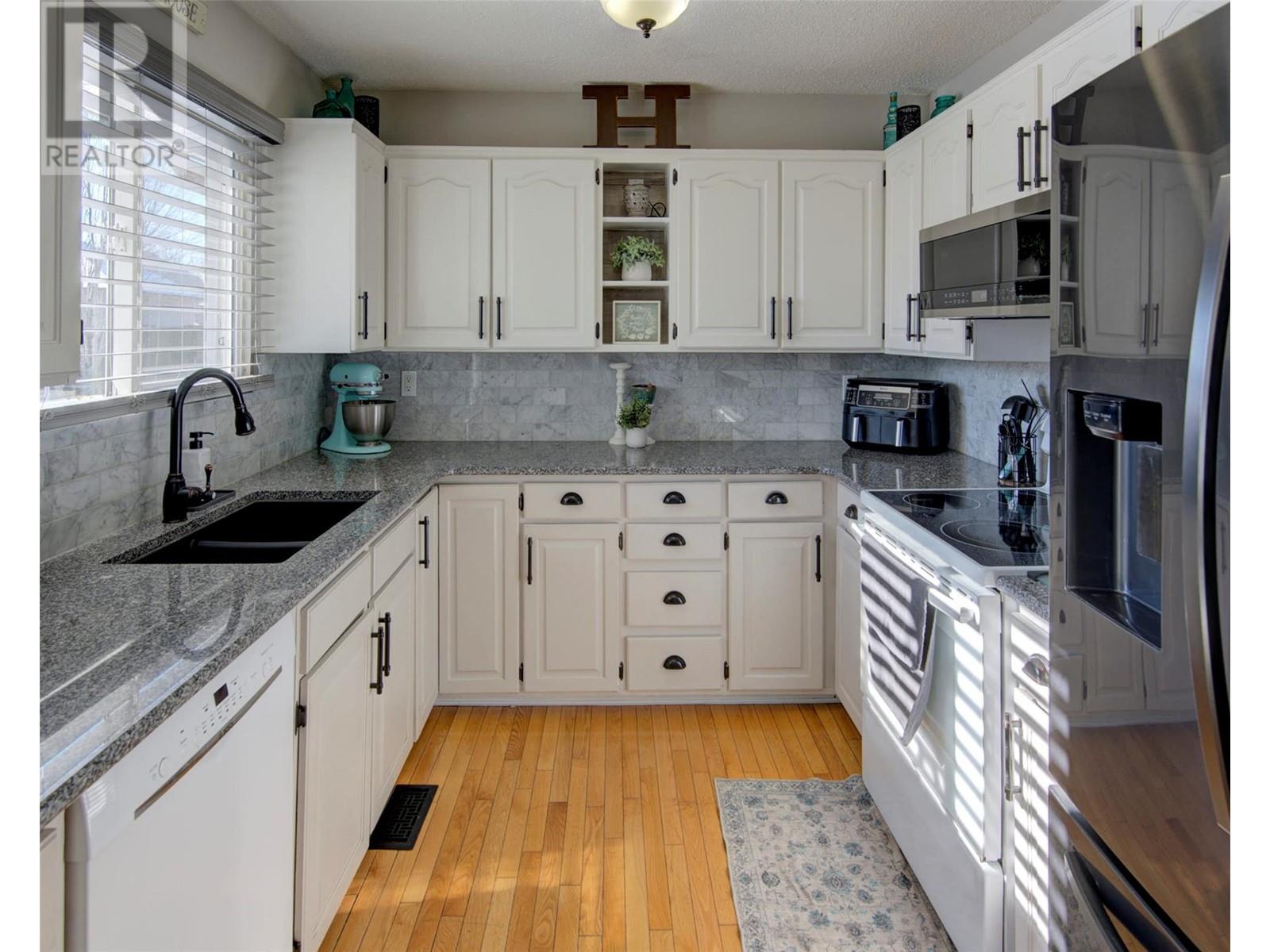 6576 Scott Road Property Photo 14