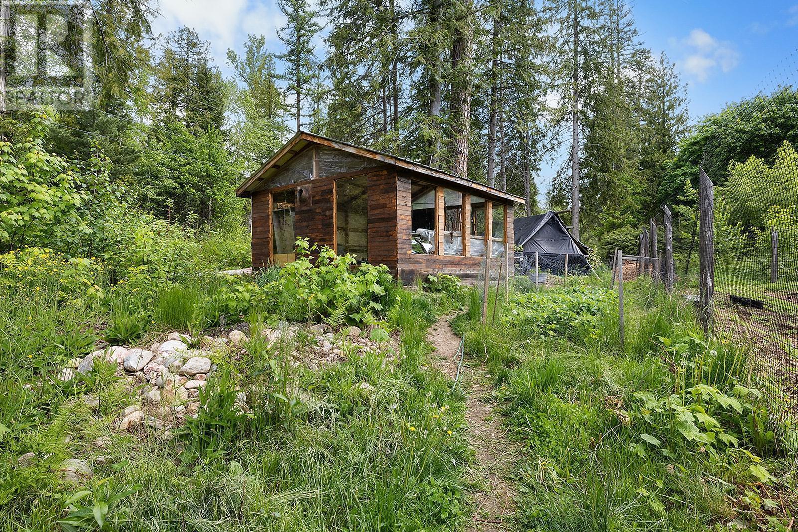 16317 Bowe Road Property Photo 22