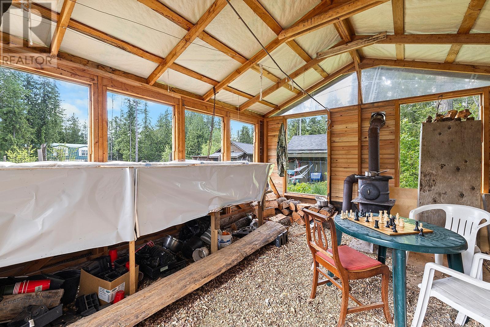 16317 Bowe Road Property Photo 23