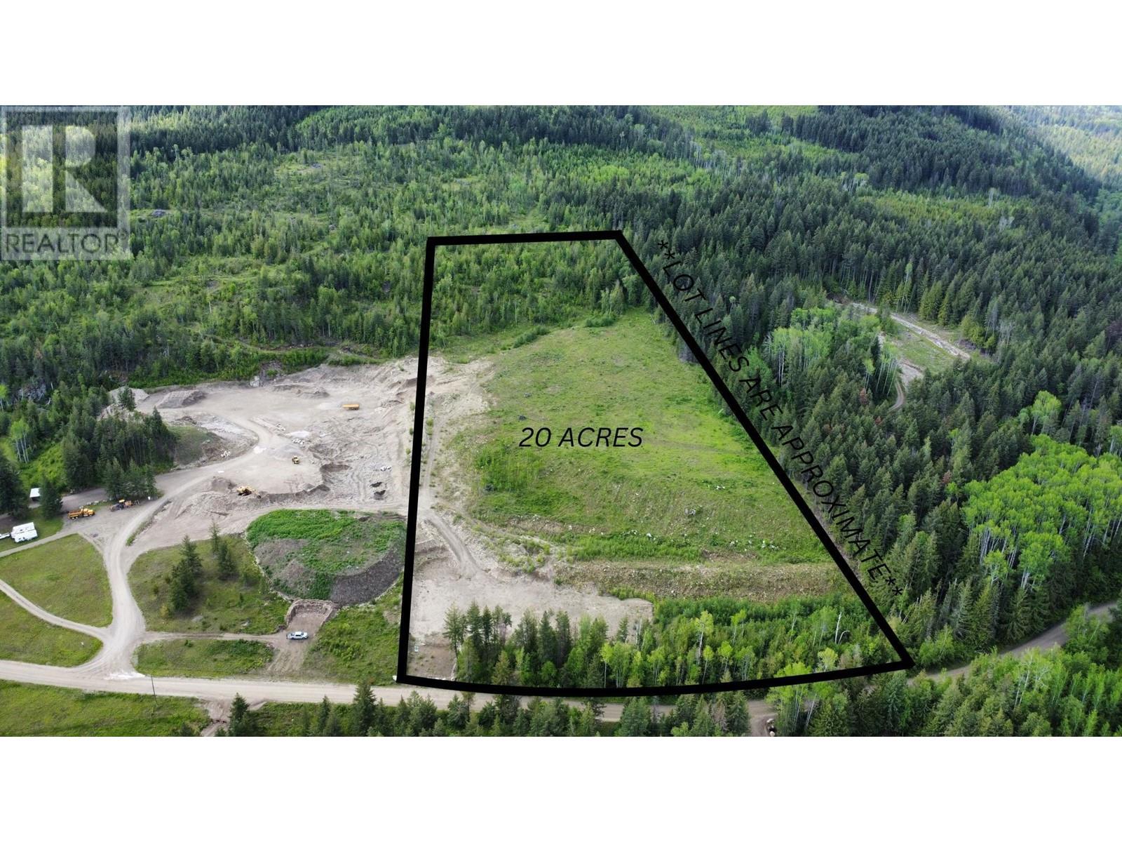8404 Skimikin Road Property Photo 1