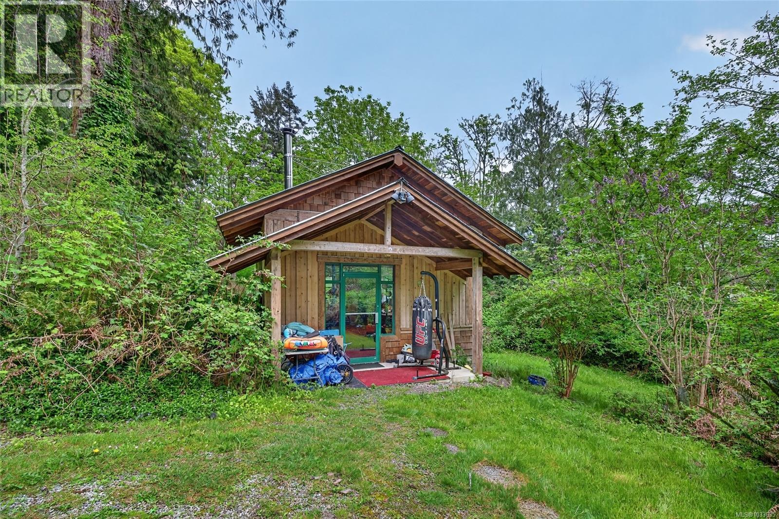 201 Price Rd Property Photo 4