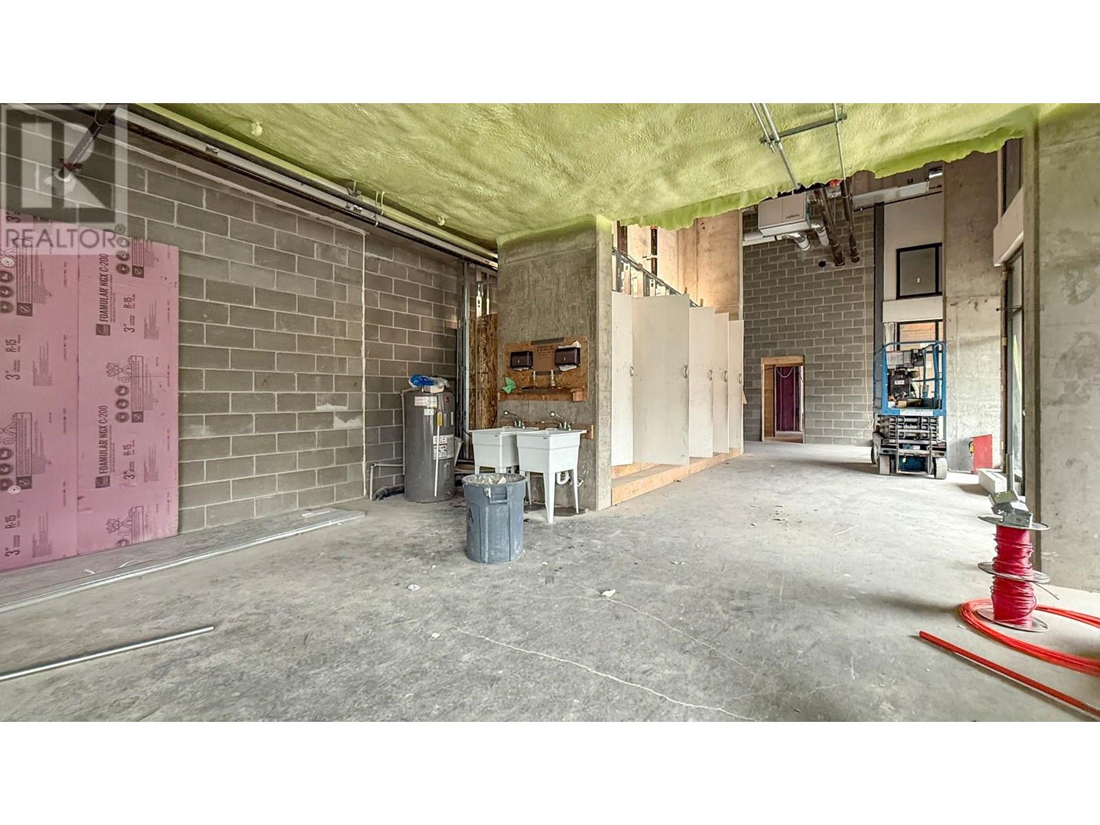 246 Leon Avenue Property Photo 11