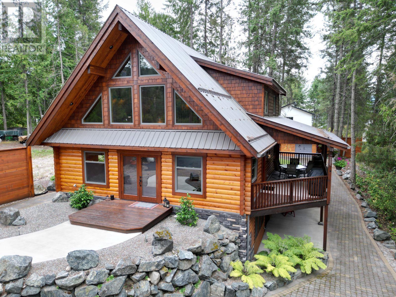 87 Larson Road Property Photo