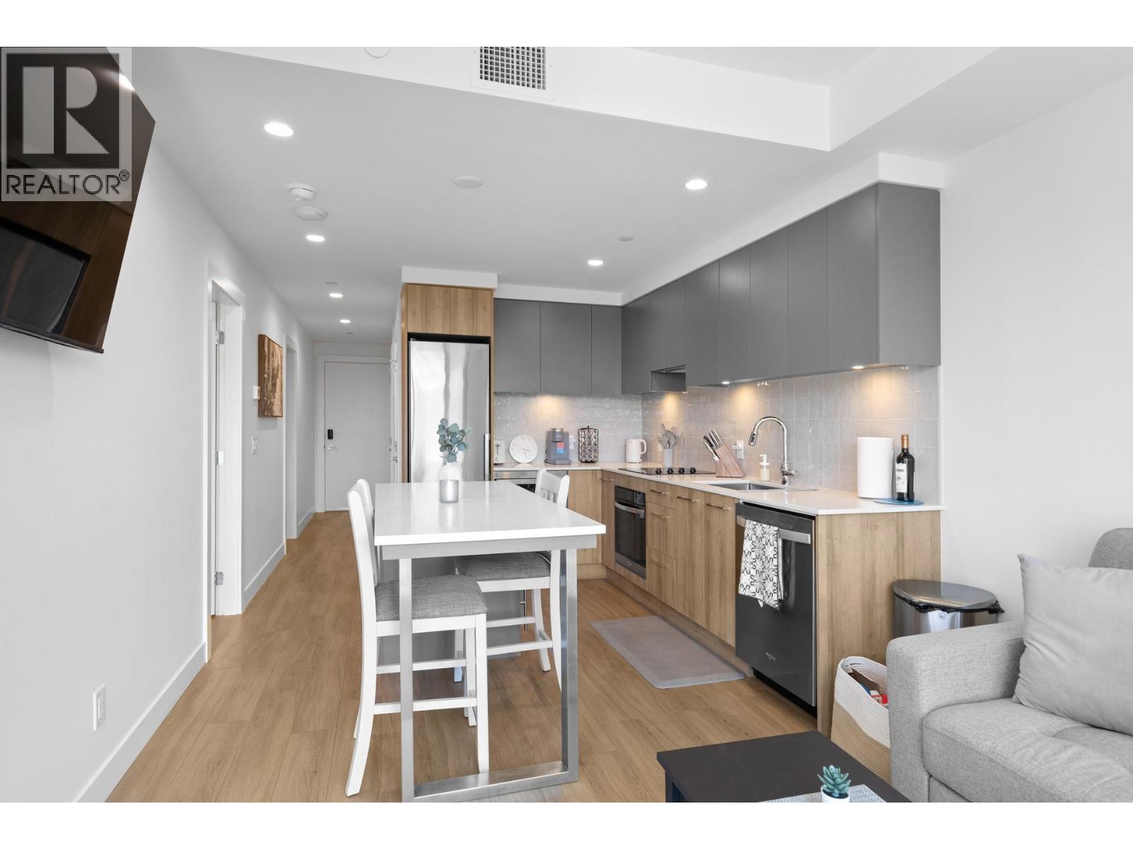 3699 Capozzi Road Unit# 506 Property Photo 4