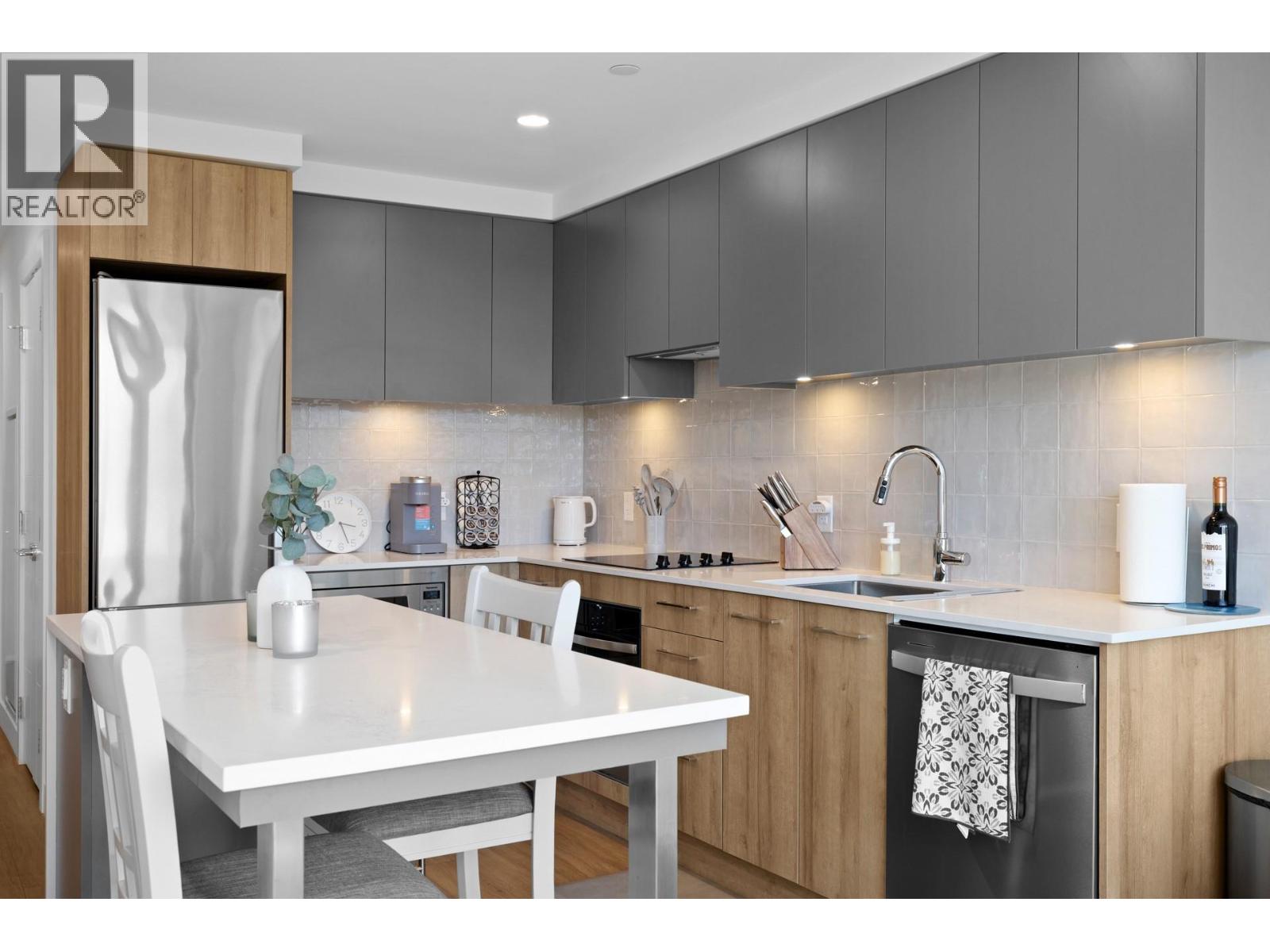 3699 Capozzi Road Unit# 506 Property Photo 5