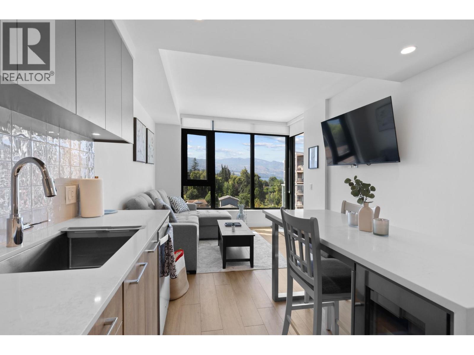 3699 Capozzi Road Unit# 506 Property Photo 8