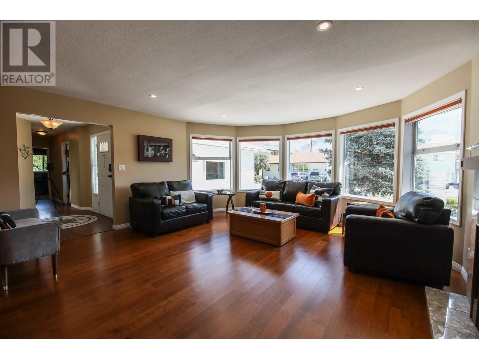 32 Bayview Crescent Property Photo 7
