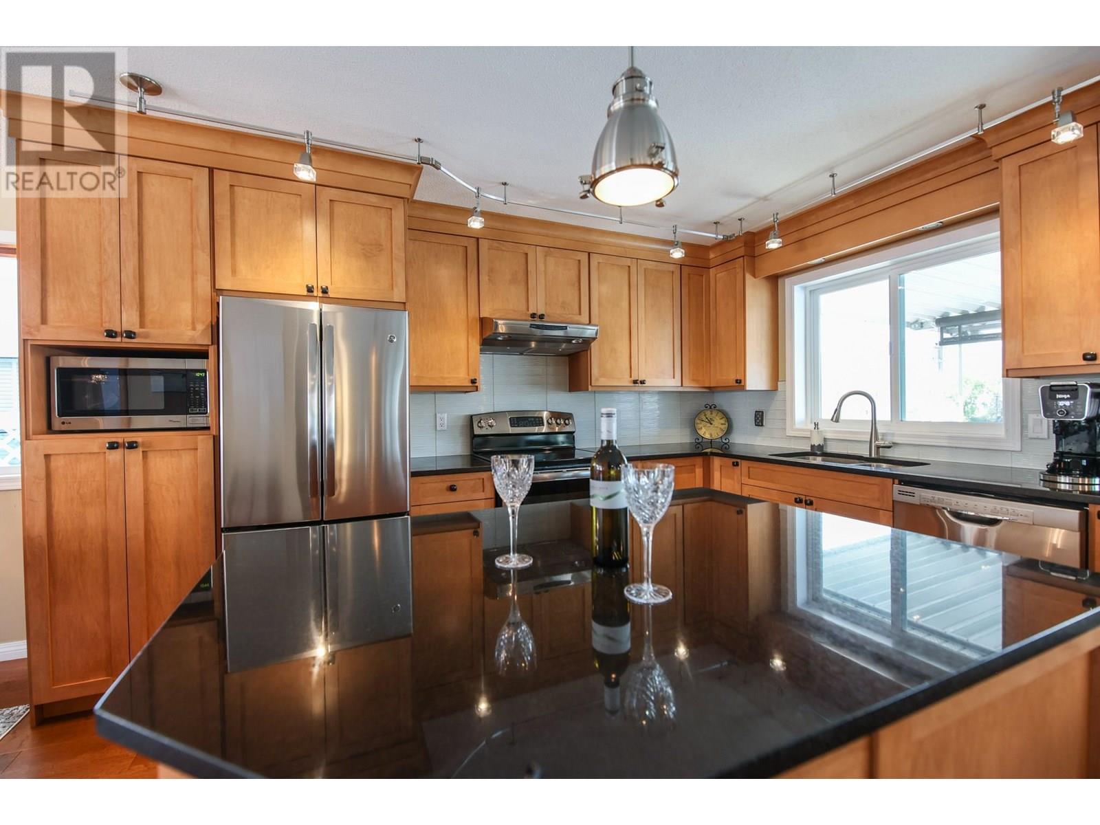 32 Bayview Crescent Property Photo 12