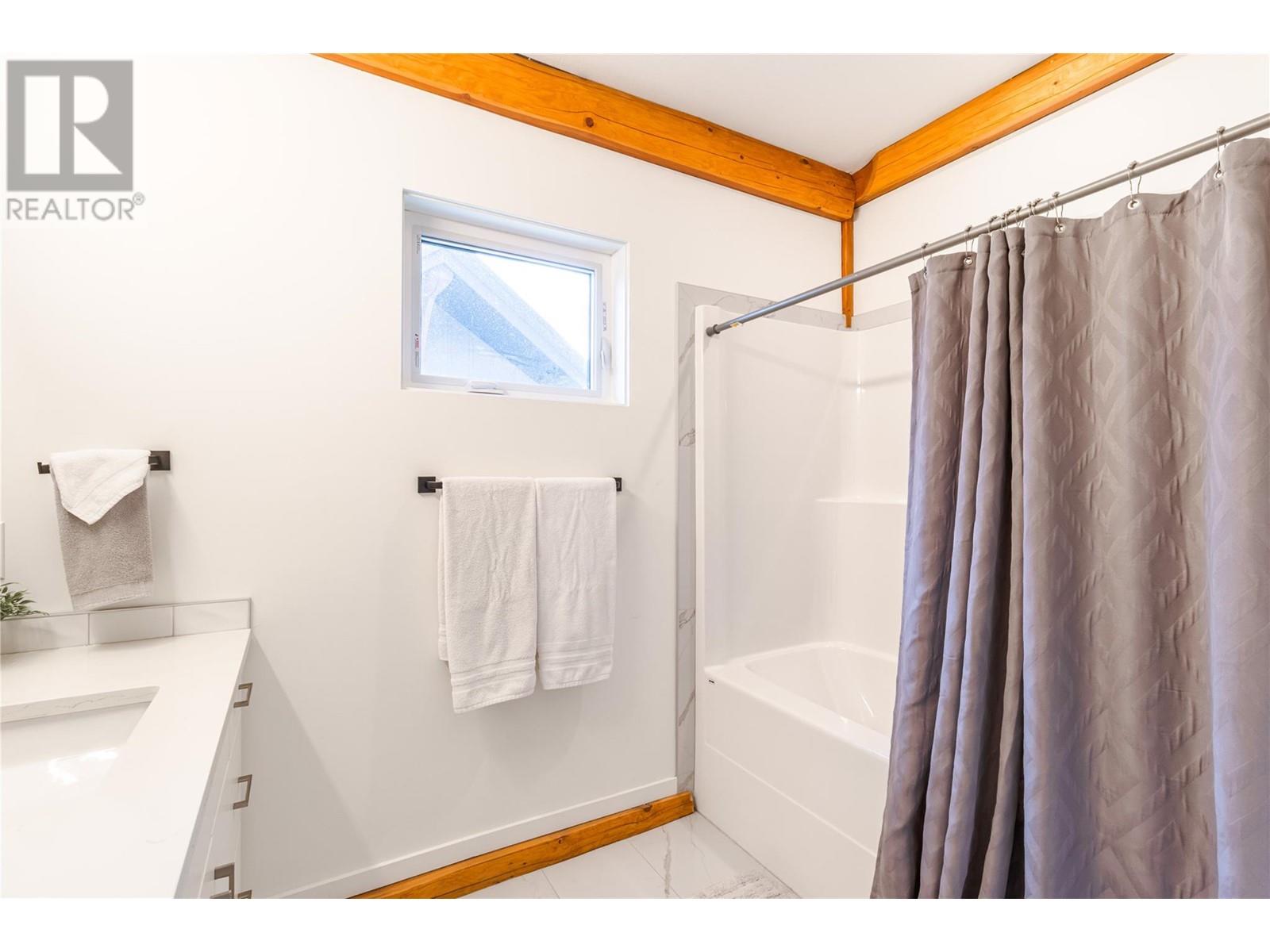 9995 Mcculloch Road Unit# 5 Property Photo 27