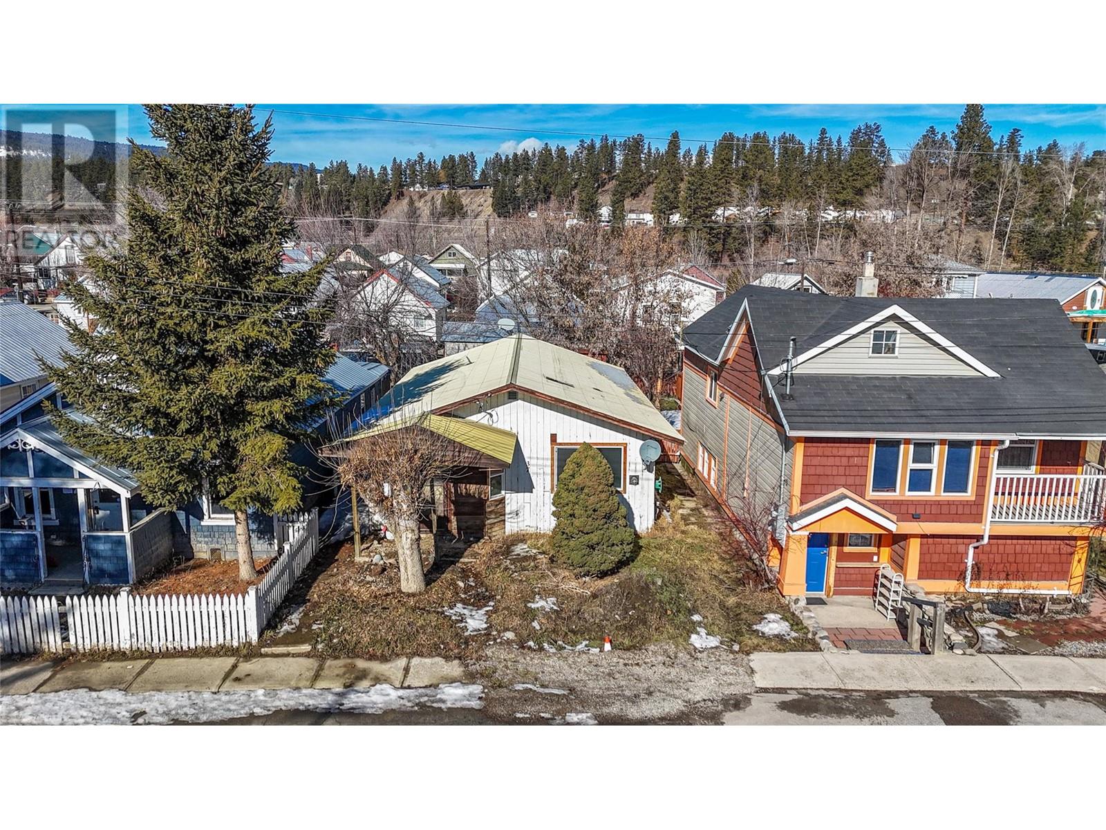 37 Kenley Avenue Property Photo 1