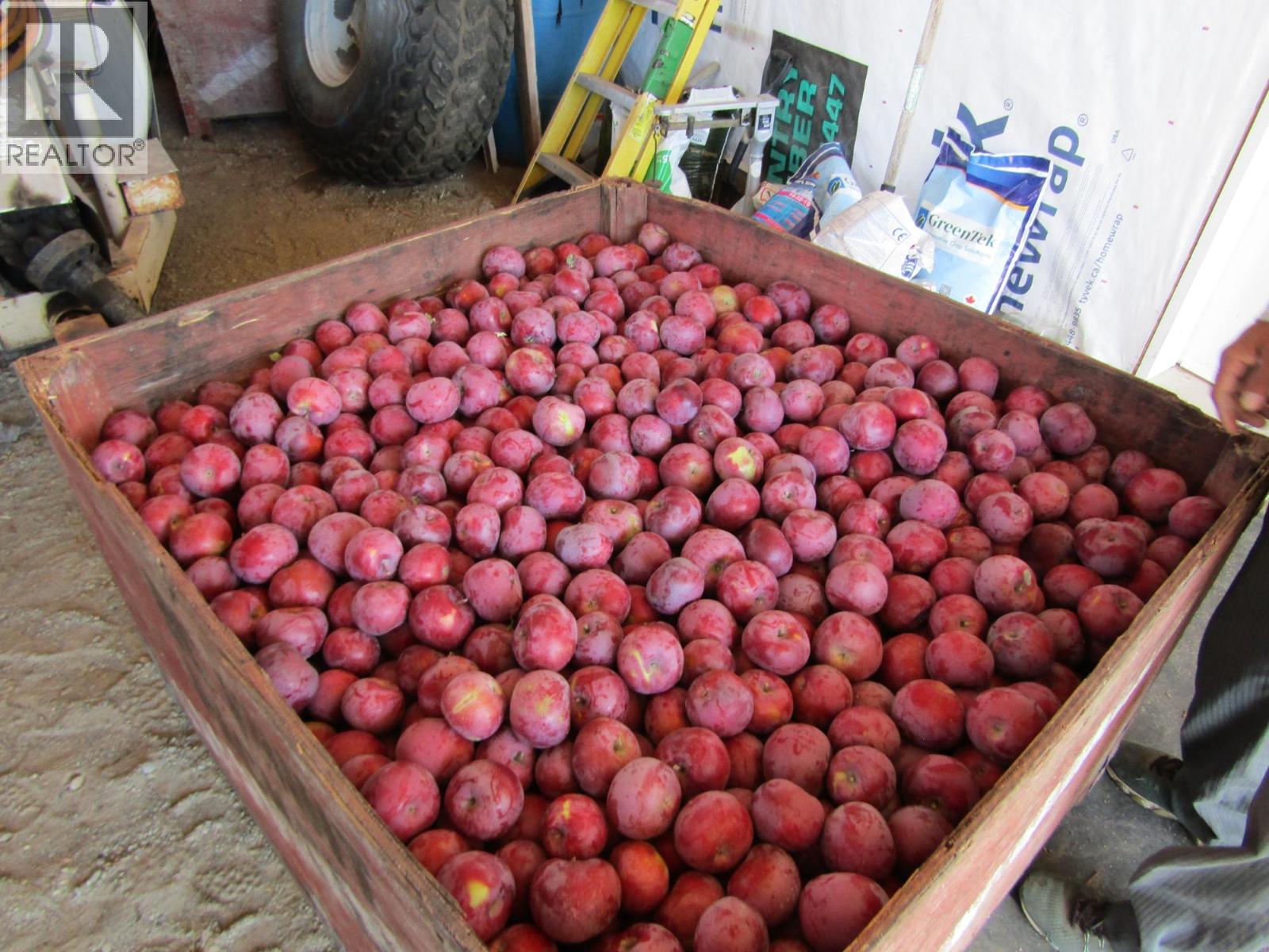 2705 75th Avenue Property Photo 9