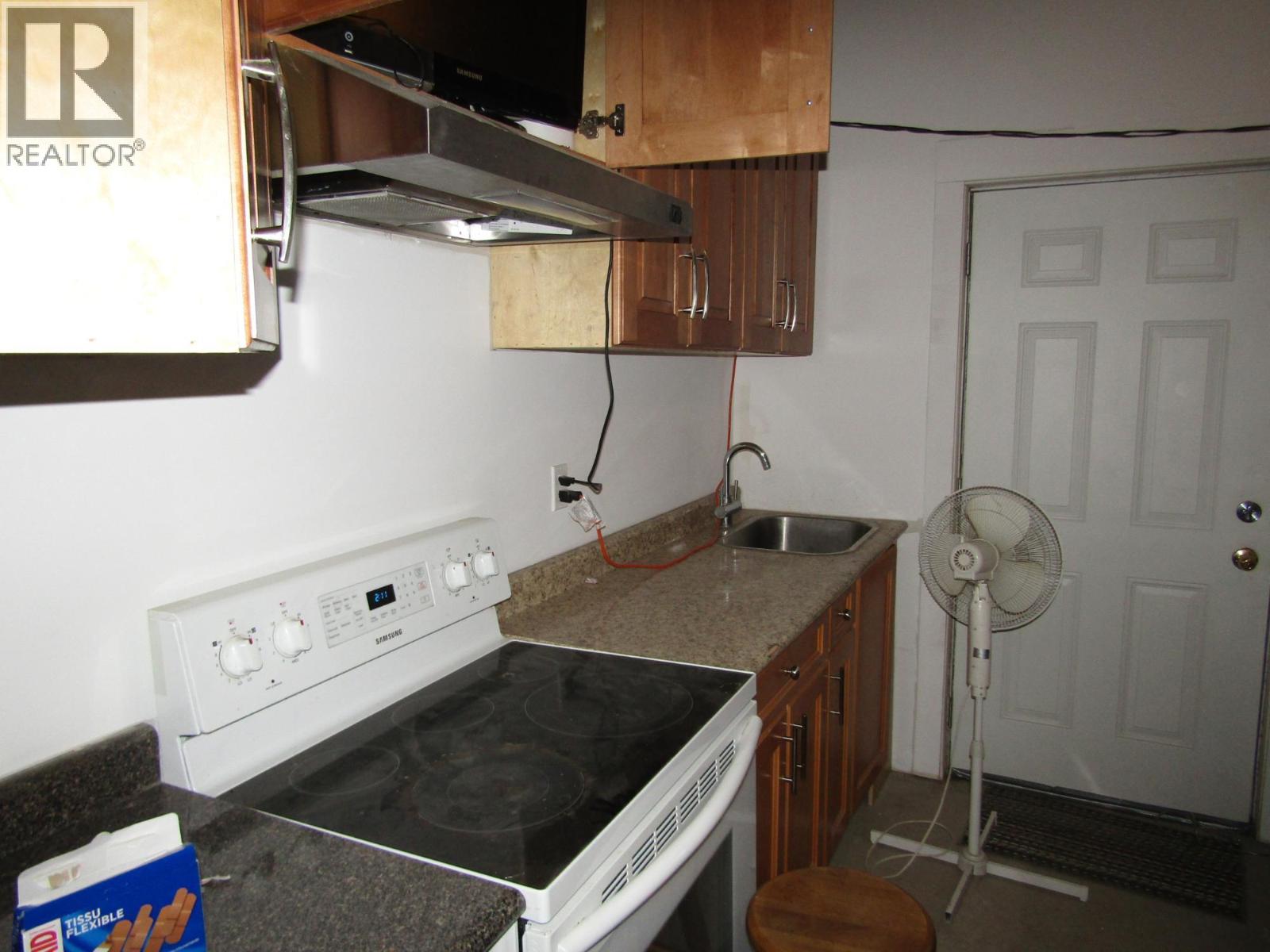 2705 75th Avenue Property Photo 17