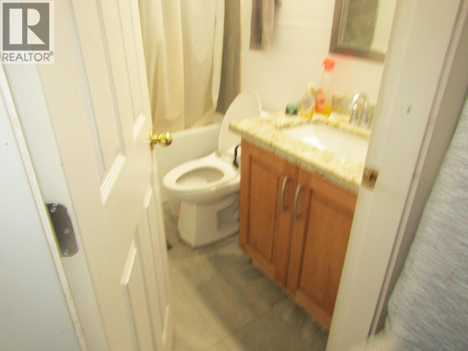 2705 75th Avenue Property Photo 23