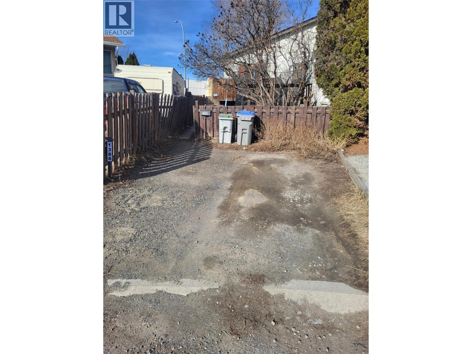 1386 Ottawa Place