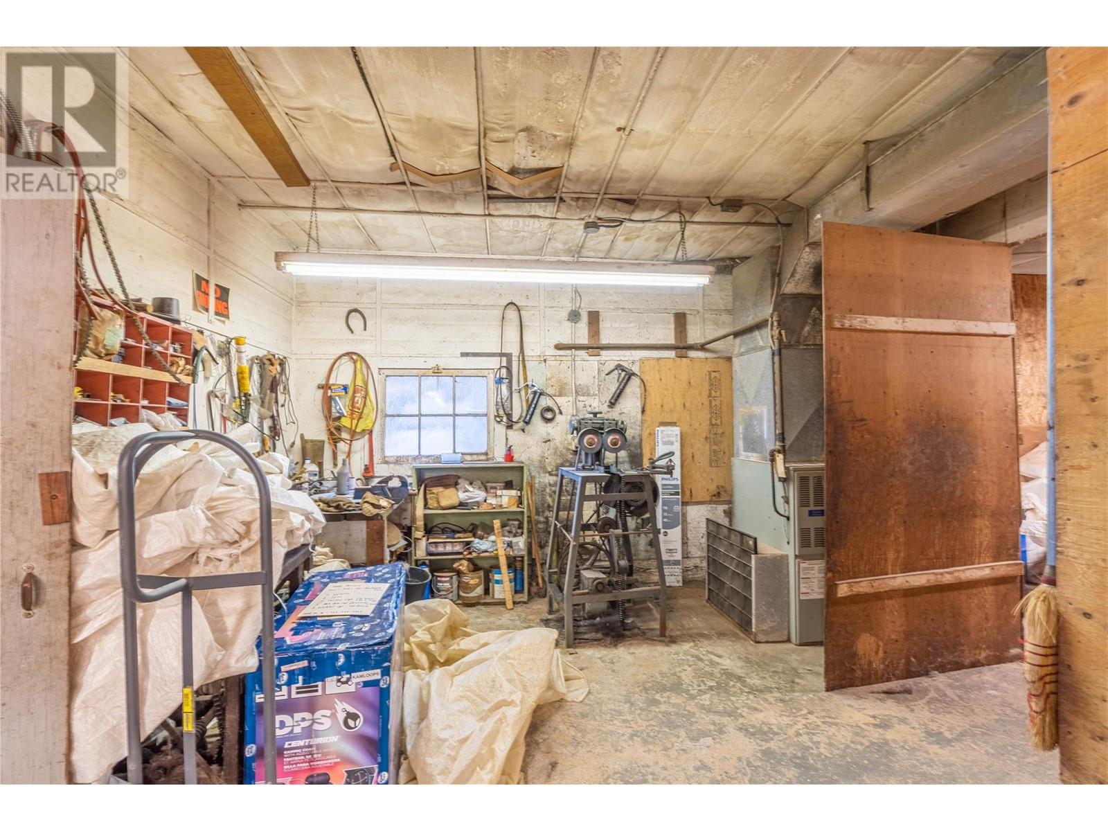 749 & 755 Mission Flats Road Property Photo 14