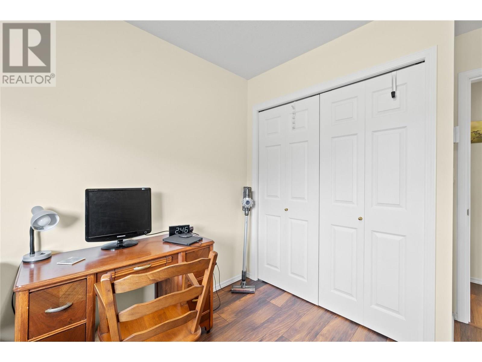 211 Kildonan Avenue Unit# 210 Lot# 10 Property Photo 12