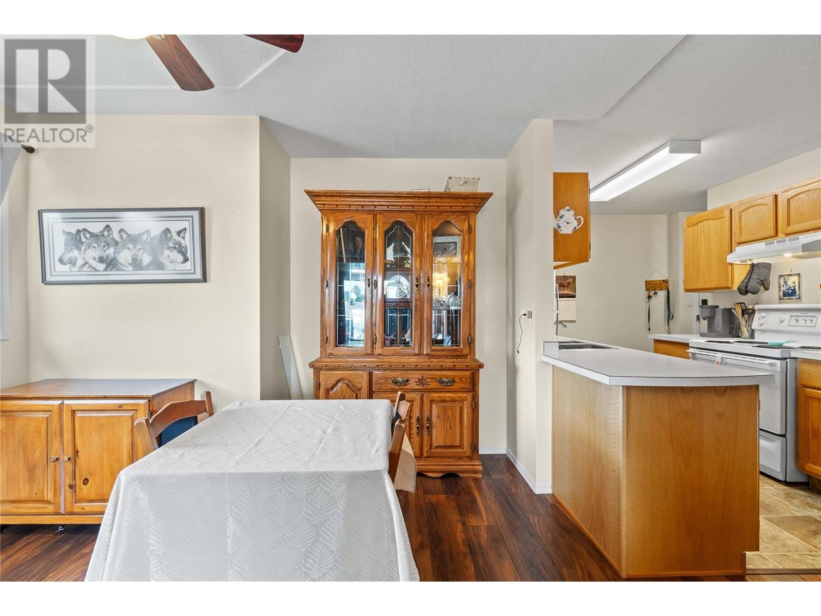 211 Kildonan Avenue Unit# 210 Lot# 10 Property Photo 21