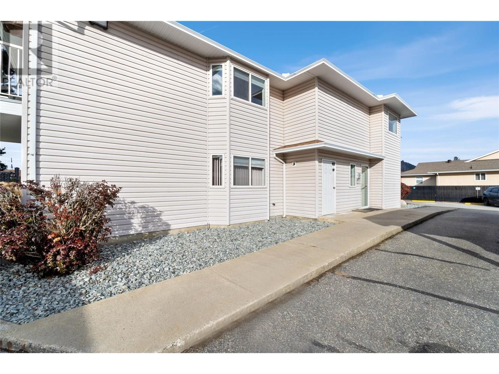 211 Kildonan Avenue Unit# 210 Lot# 10 Property Photo 44